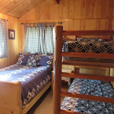 Hillside Hideaway -View Of Ski Slope From Charming Deck Big Bear Lake Exterior photo
